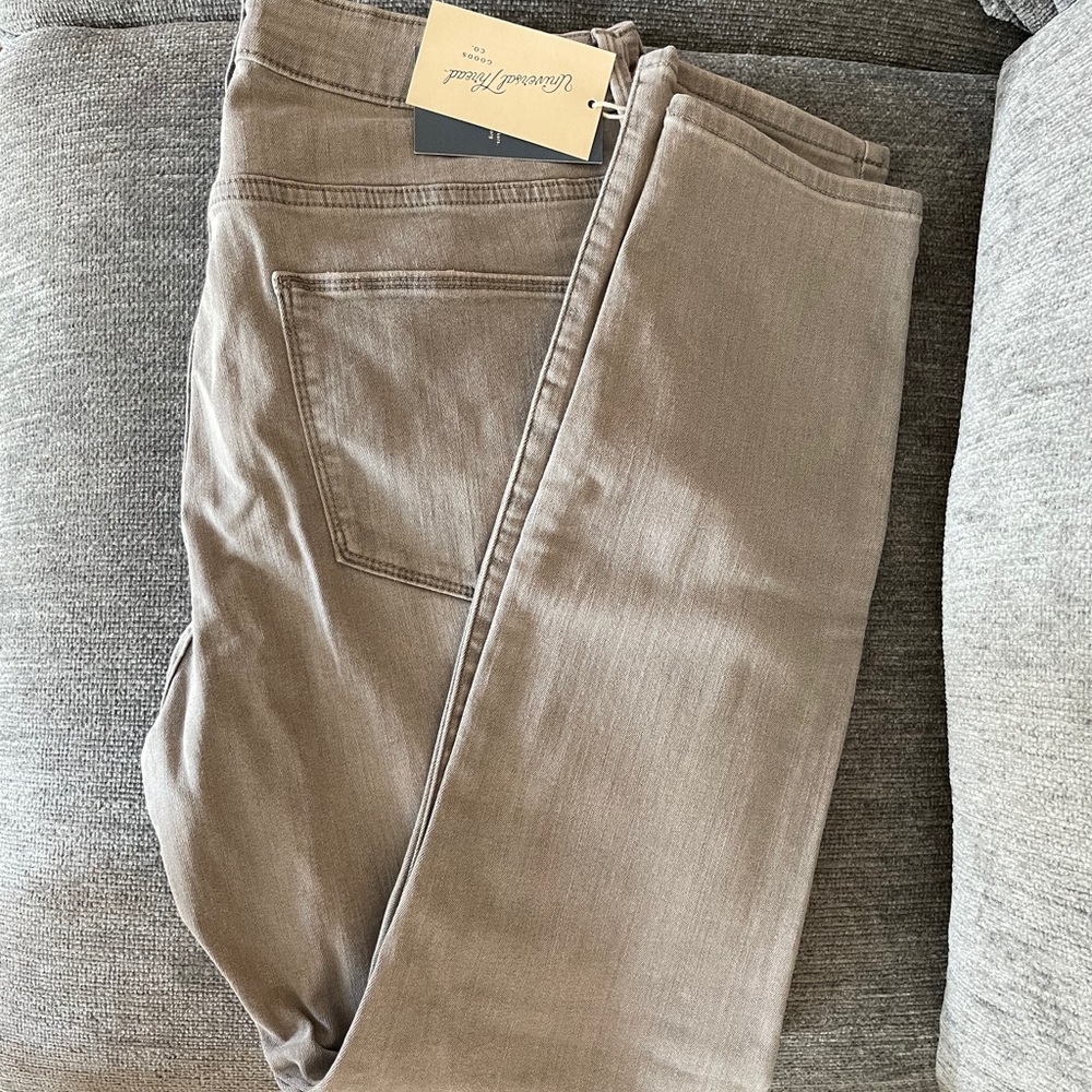 Gray High Rise Skinny Jeans